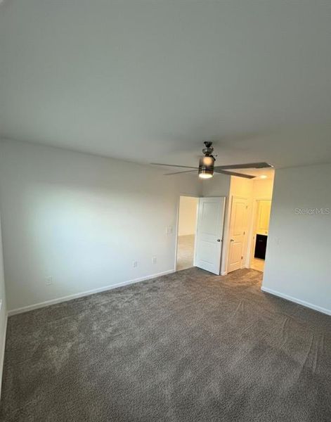 Spacious, unfurnished interior of a new home in Lawson Dunes, Haines City (Image 15).