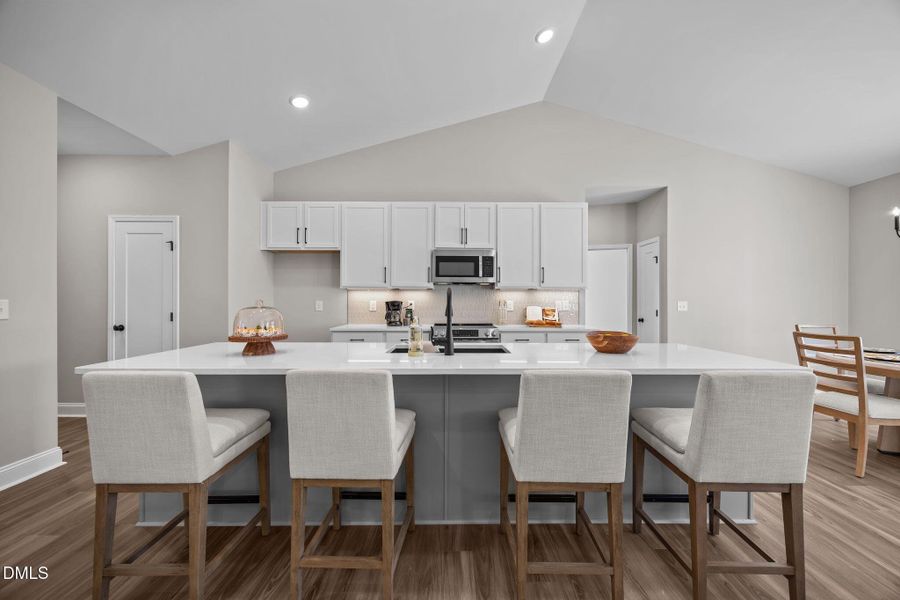 31-web-or-mls-2N6A4010