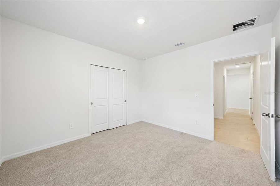 Spacious, unfurnished interior of a new home in Pine Ridge Meadows, Hudson (Image 23).