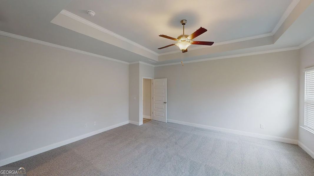 Spacious, unfurnished interior of a new home in Holliday Pass, Griffin (Image 15).