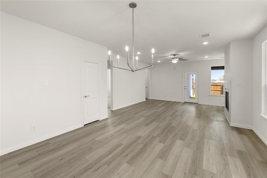 Spacious, unfurnished interior of a new home in Edgewater, Fate (Image 30). Spacious, unfurnished interior of a new home in Edgewater, Fate (Image 30).