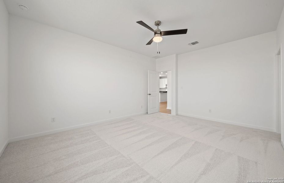 Spacious, unfurnished interior of a new home in Alto, San Marcos (Image 15). Spacious, unfurnished interior of a new home in Alto, San Marcos (Image 15).