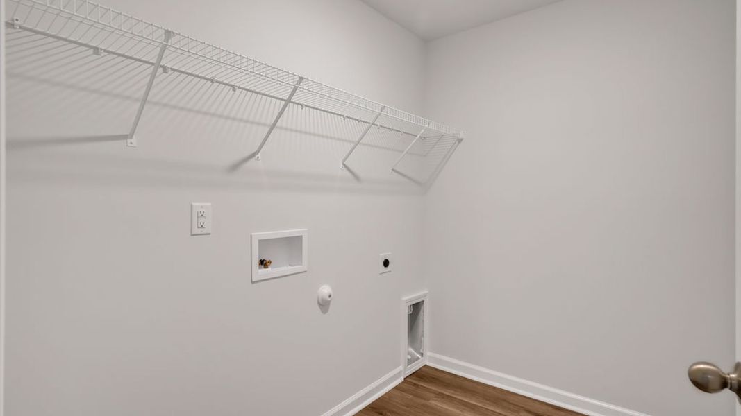 Spacious, unfurnished interior of a new home in Grayson Park, Leland (Image 25).