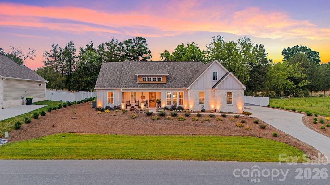 Image 32 of a home in .