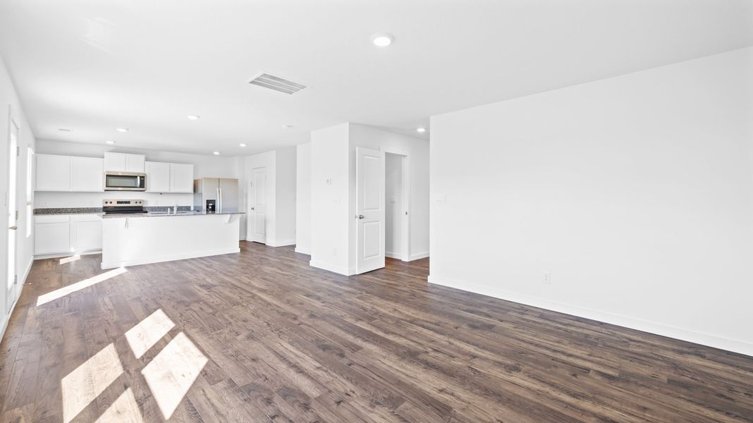Spacious, unfurnished interior of a new home in Timber Creek, Rossville (Image 15). Spacious, unfurnished interior of a new home in Timber Creek, Rossville (Image 15).