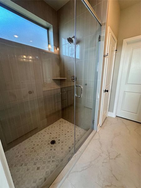 Close-up of interior finishes inside a home in , Iowa Colony (Image 7).