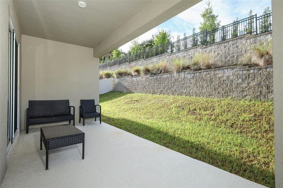 Exterior details and patio area of a home in The Reserve at Lake Ridge II, Minneola (Image 4).