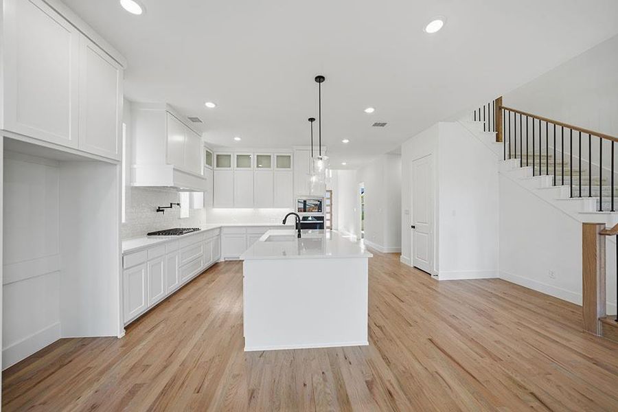 Furnished interior view inside a new home in Inspiration - Paradise Village, Lucas (Image 12).