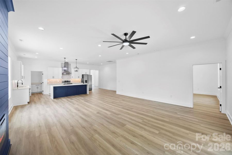 Spacious, unfurnished interior of a new home in , Landis (Image 28).