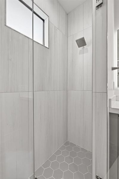 Close-up of interior finishes inside a home in , Port Charlotte (Image 21). Close-up of interior finishes inside a home in , Port Charlotte (Image 21).