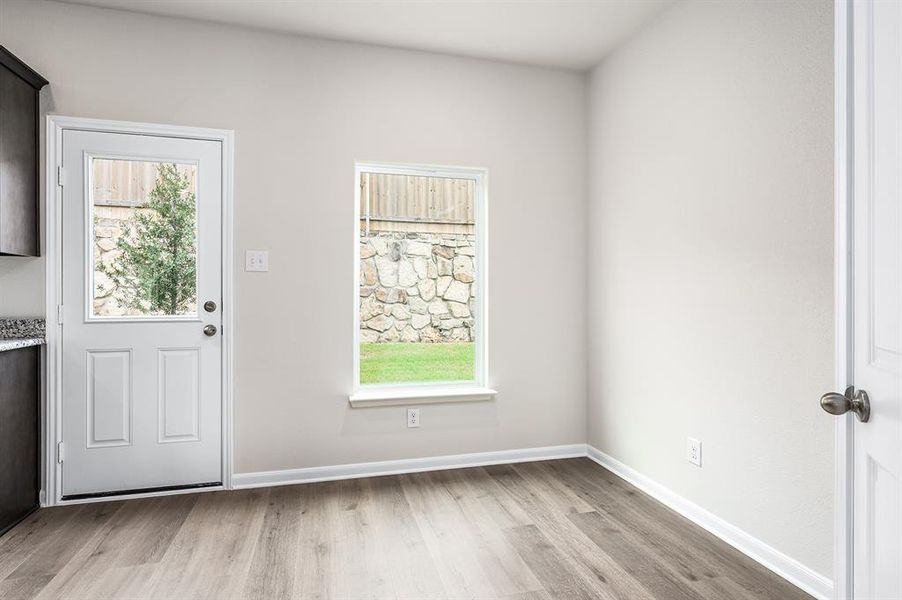 Spacious, unfurnished interior of a new home in College Park, Dallas (Image 12).