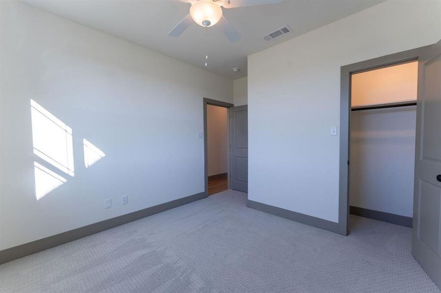 Spacious, unfurnished interior of a new home in , Princeton (Image 30).