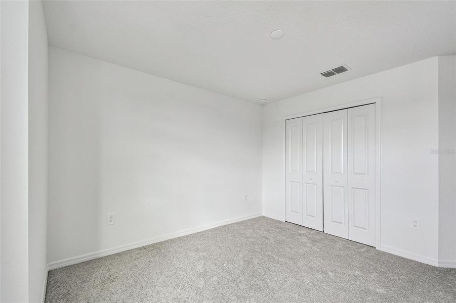 Spacious, unfurnished interior of a new home in Southpointe, Palmetto (Image 26).
