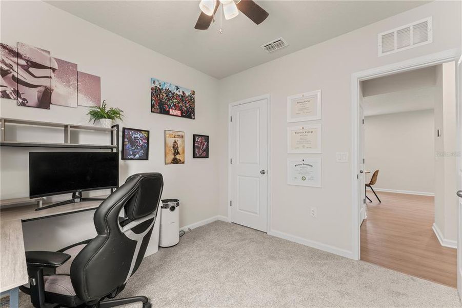 Furnished interior view inside a new home in , Deland (Image 11).
