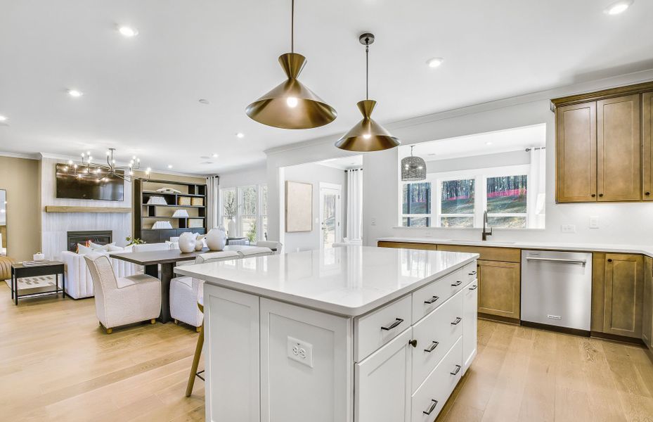 Representative furnished interior of a home built from the Riverton by Pulte Homes in Ashworth Estates, Powder Springs (Image 28).