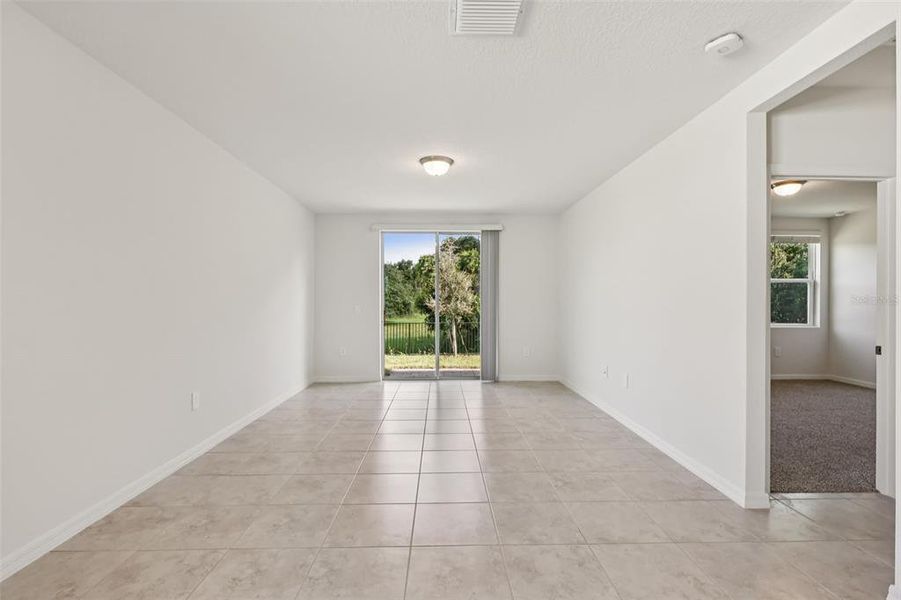 Spacious, unfurnished interior of a new home in Bradbury Creek - Signature Series, Haines City (Image 20).