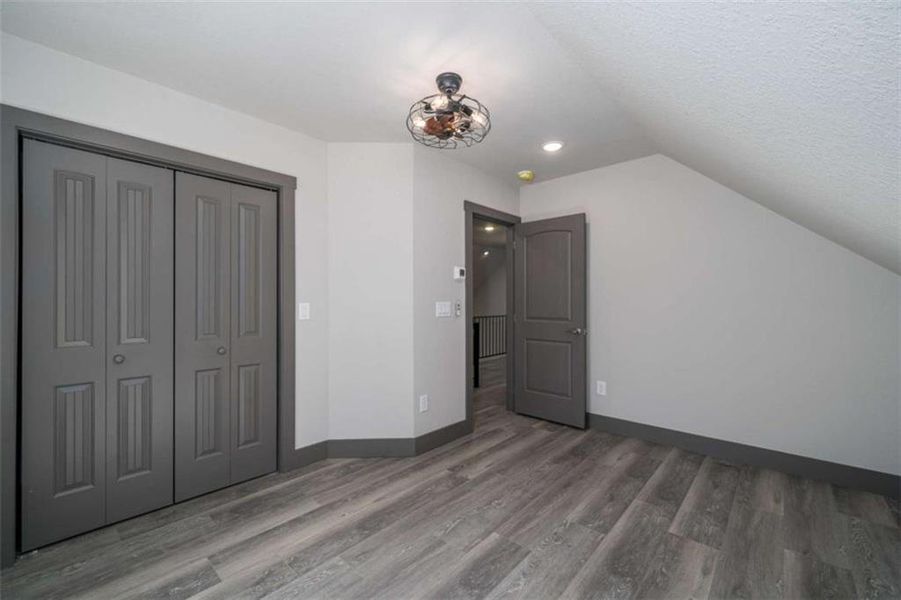 Spacious, unfurnished interior of a new home in , Talking Rock (Image 29).