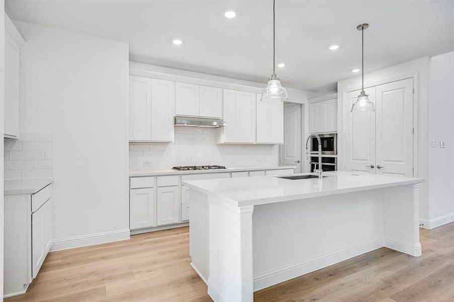 1508 Victory Terrace ~ Ready Now