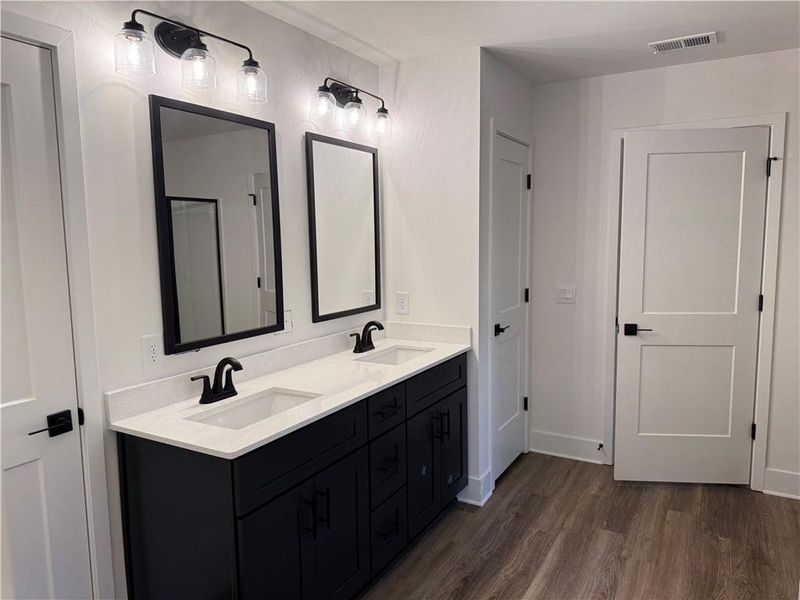 Furnished interior view inside a new home in Thunder Ridge, Dawsonville (Image 9). Furnished interior view inside a new home in Thunder Ridge, Dawsonville (Image 9).