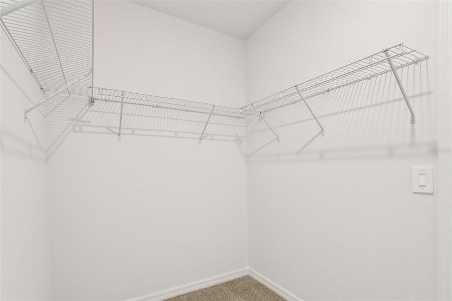 Spacious, unfurnished interior of a new home in The Reserve at Twin Lakes, St. Cloud (Image 30).