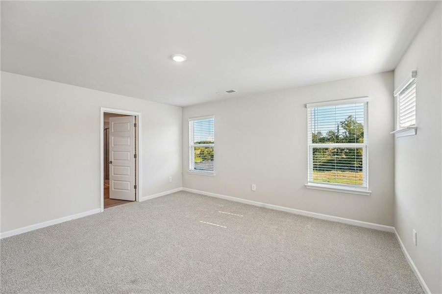 Spacious, unfurnished interior of a new home in Hemingway - Reserve Series, Cumming (Image 47).