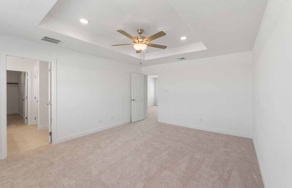 Spacious, unfurnished interior of a new home in Patterson Ranch, Georgetown (Image 16).