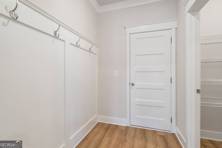 Spacious, unfurnished interior of a new home in Rosewood Lake Estates, Hoschton (Image 52).