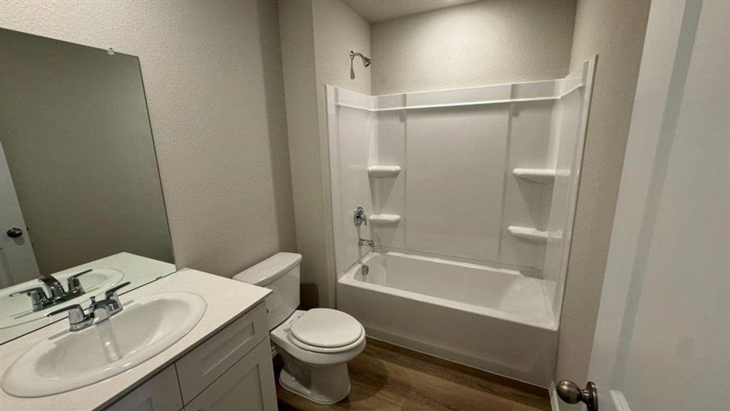 Furnished interior view inside a new home in Hickory Grove, Krum (Image 6).