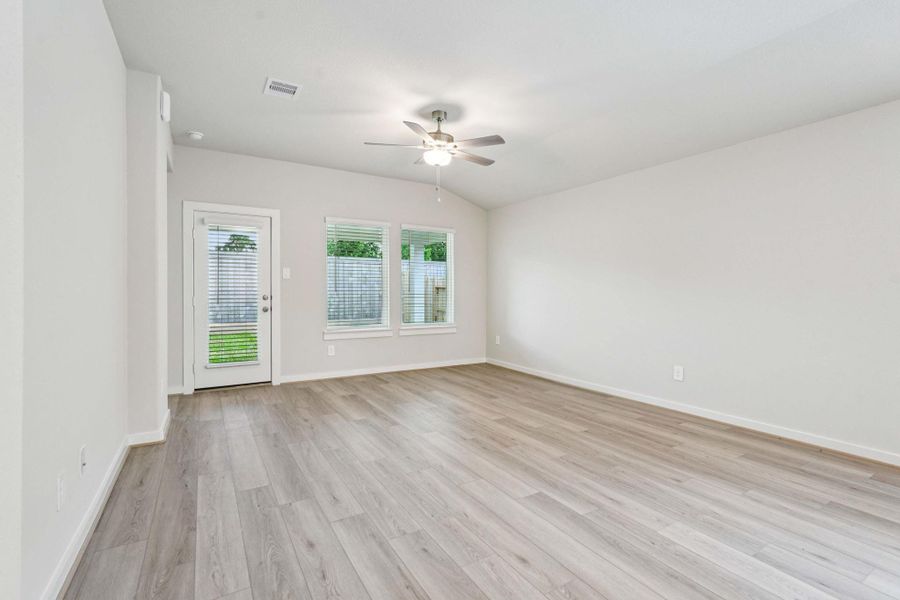 Image 27 of a home in Mavera. Image 27 of a home in Mavera.