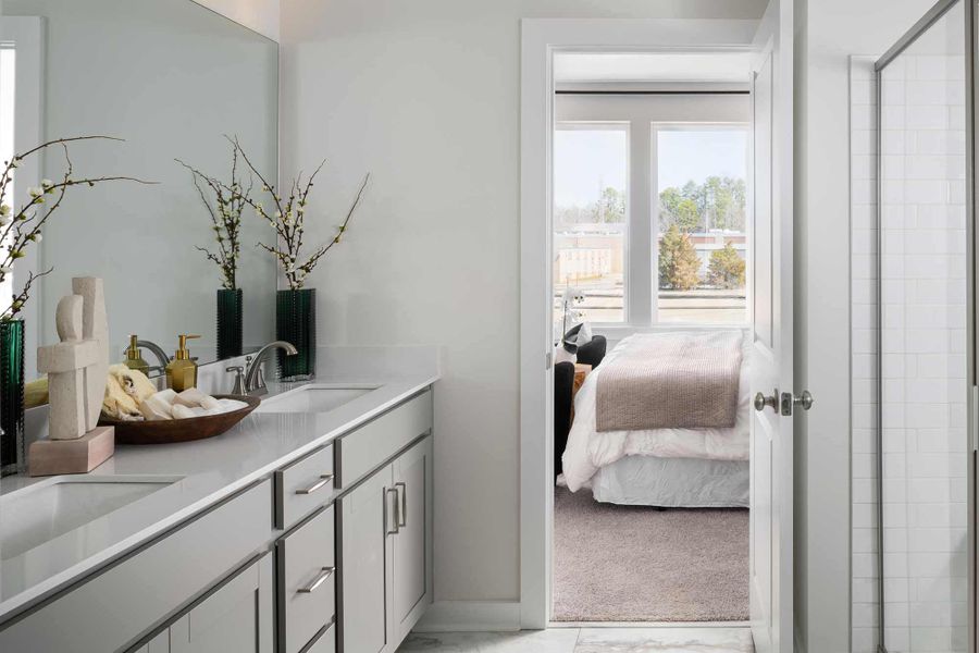 The Wilkes - Owner's Bath