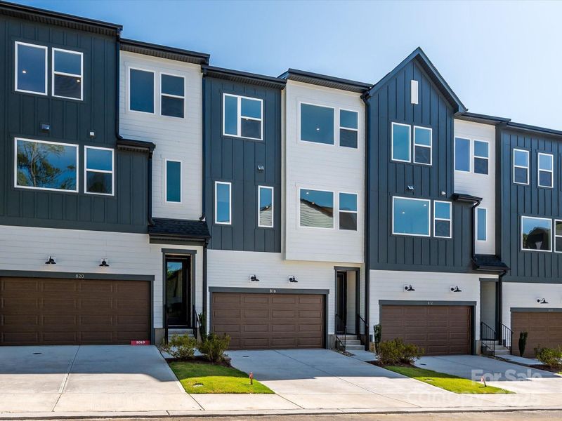 Image 11 of a home in Archer Row.