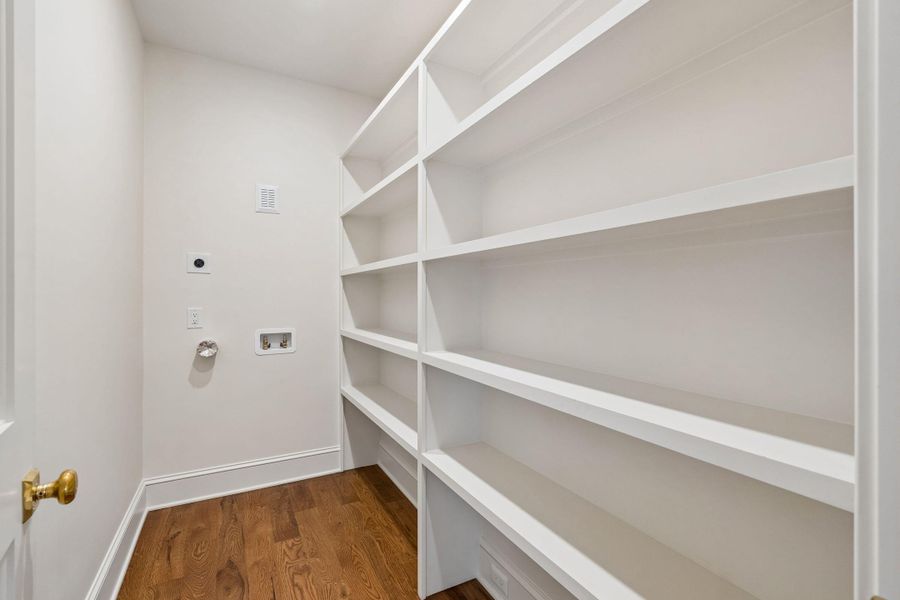 Spacious, unfurnished interior of a new home in , Mount Pleasant (Image 53).