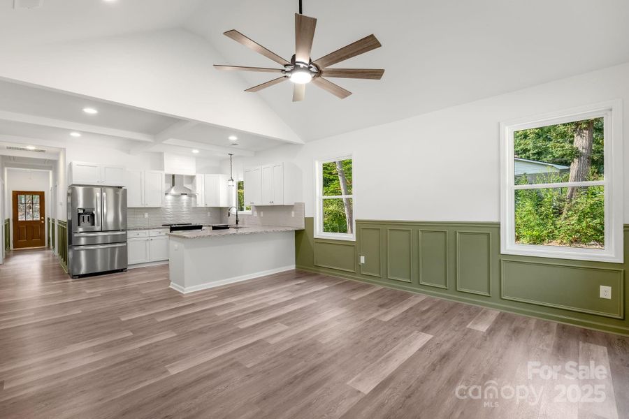 Image 36 of a home in .