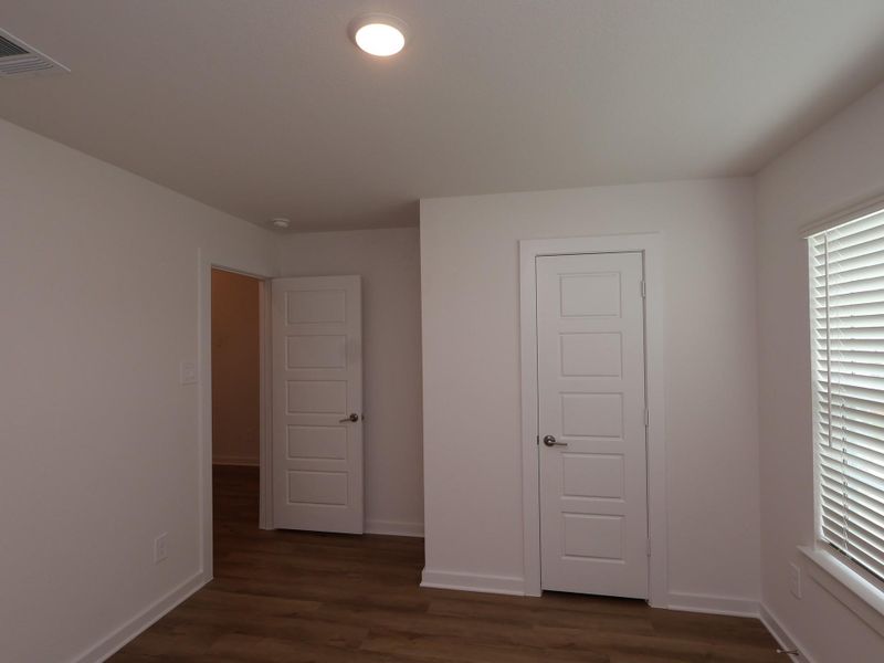 Spacious, unfurnished interior of a new home in Sorella, Tomball (Image 21). Spacious, unfurnished interior of a new home in Sorella, Tomball (Image 21).