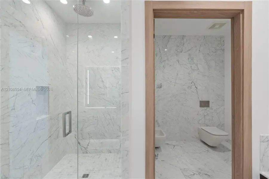Furnished interior view inside a new home in Onda, Bay Harbor Islands (Image 16).