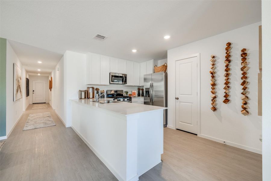 *This photo is a representation. Not actual homesite.* *This photo is a representation. Not actual homesite.*