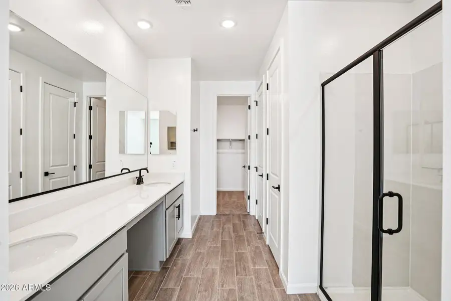 31-web-or-mls-E Rolling Prairie Ln-S1511