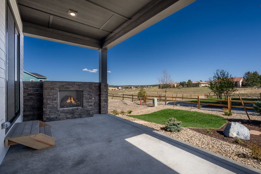 Exterior details and patio area of a home in Cloverleaf – Mountainview Collection, Monument (Image 4). Exterior details and patio area of a home in Cloverleaf – Mountainview Collection, Monument (Image 4).