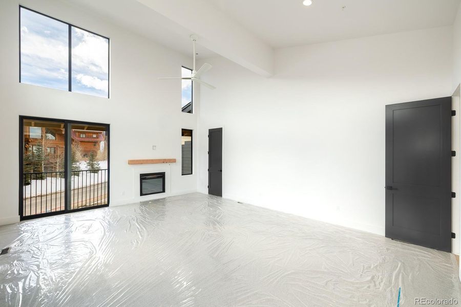 primary bedroom - gas fireplace