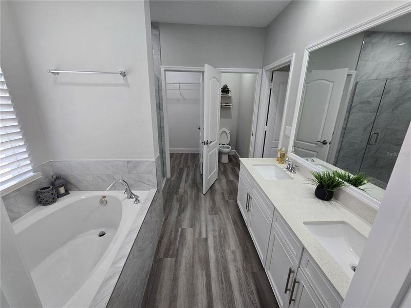 Furnished interior view inside a new home in , Leesburg (Image 19).