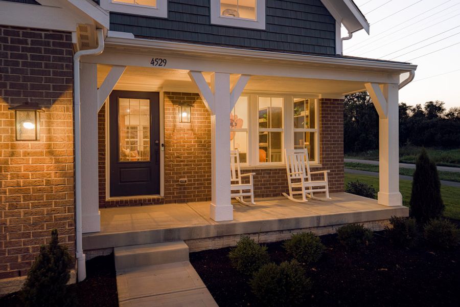Representative exterior details of a home built from the Fairfax by Fischer Homes in Bridle Run, Louisville (Image 20).