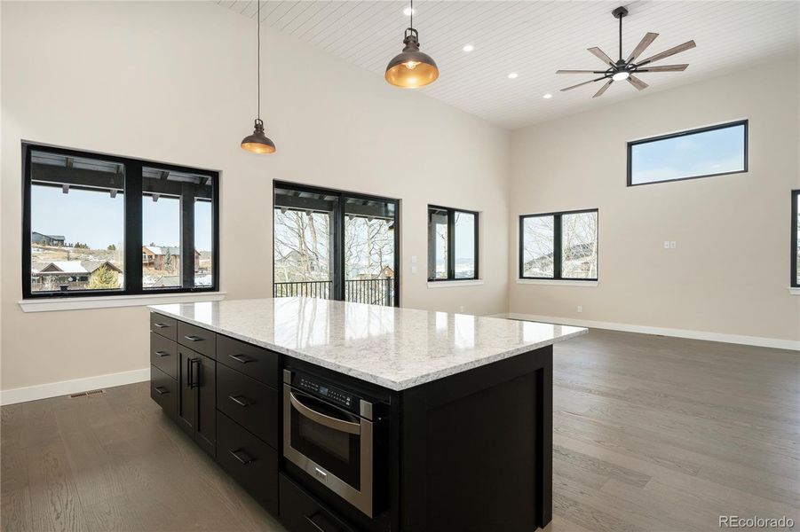 Quartz Island with Cabinets