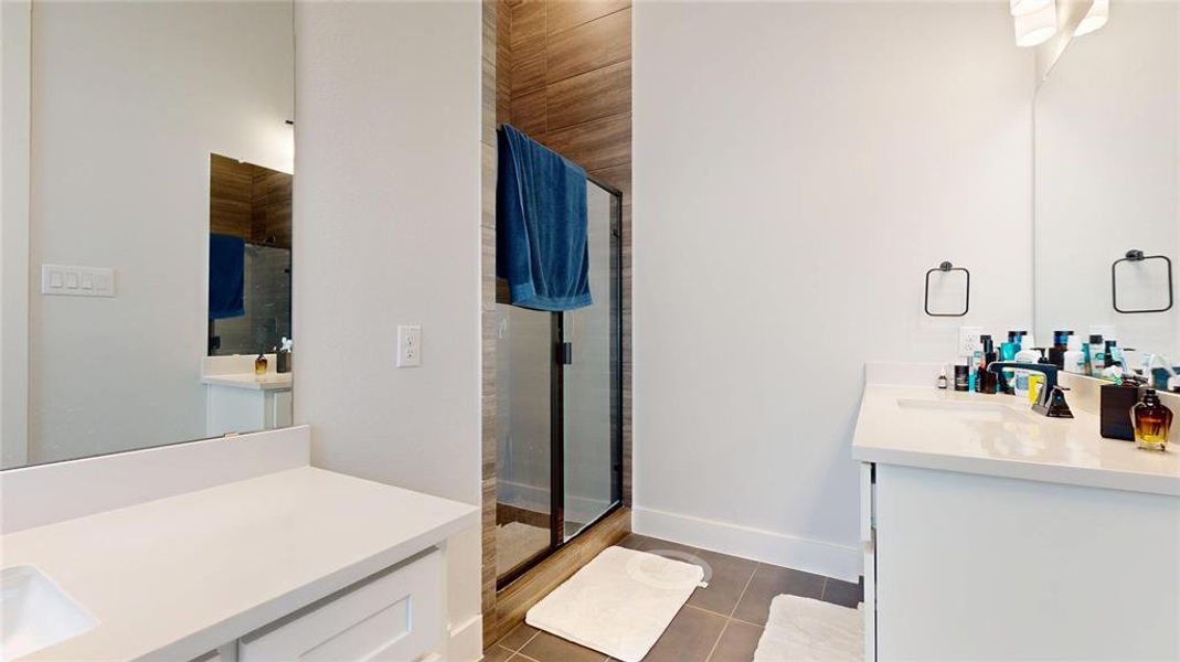 Furnished interior view inside a new home in , Little Elm (Image 9).