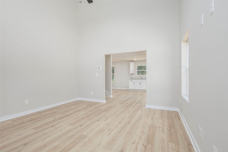 Representative unfurnished interior of a home built from the Singlecherry by Nason Homes in Woodland Farms, Dickson (Image 15).