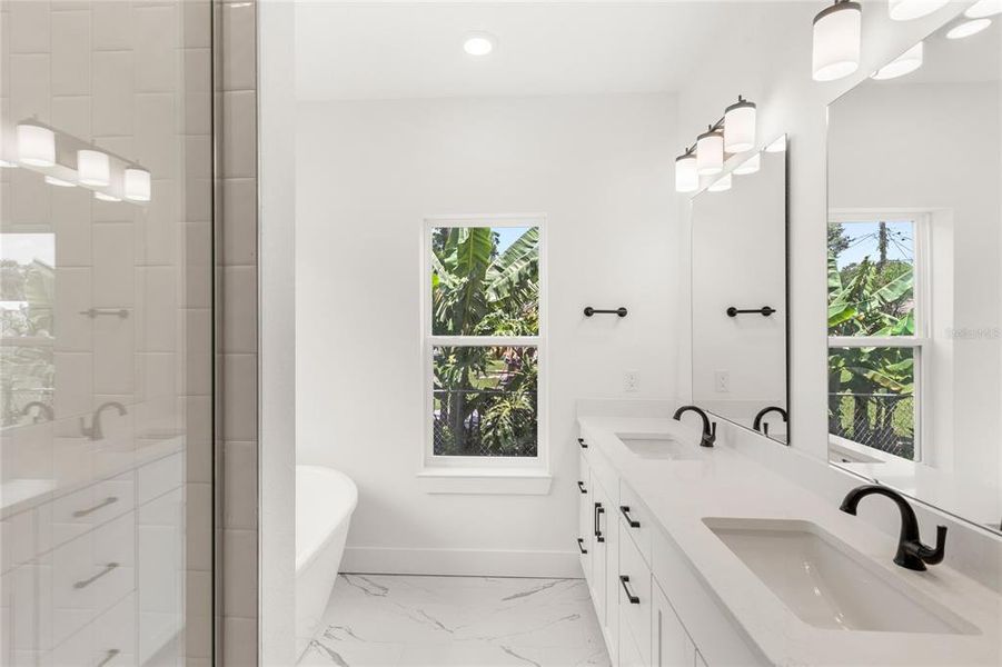 Furnished interior view inside a new home in , Winter Garden (Image 18).
