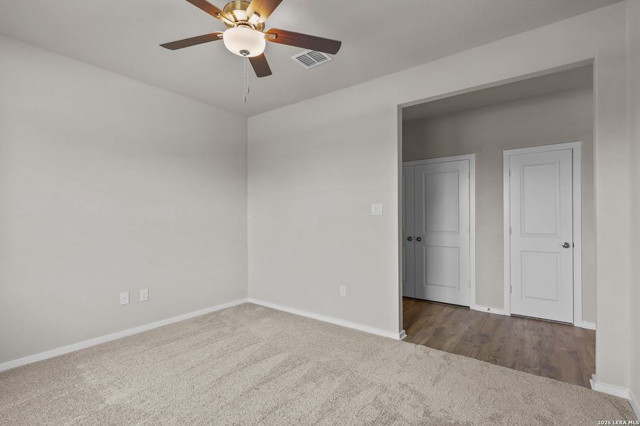 Spacious, unfurnished interior of a new home in Hickory Ridge, Elmendorf (Image 31). Spacious, unfurnished interior of a new home in Hickory Ridge, Elmendorf (Image 31).