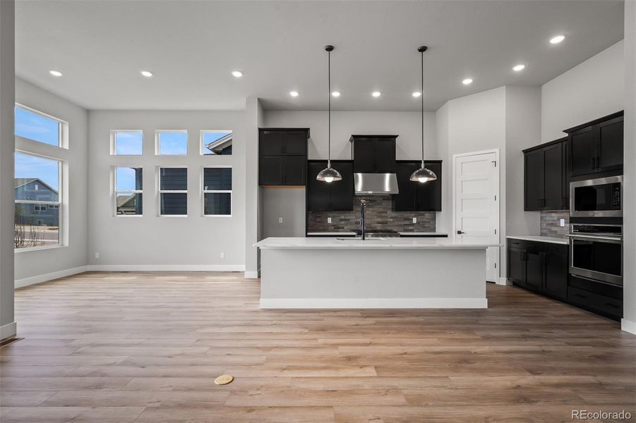 Image 35 of a home in Cloverleaf – Mountainview Collection.