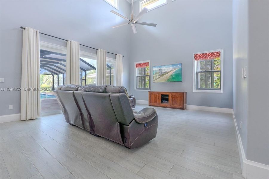 Furnished interior view inside a new home in , Parkland (Image 39).