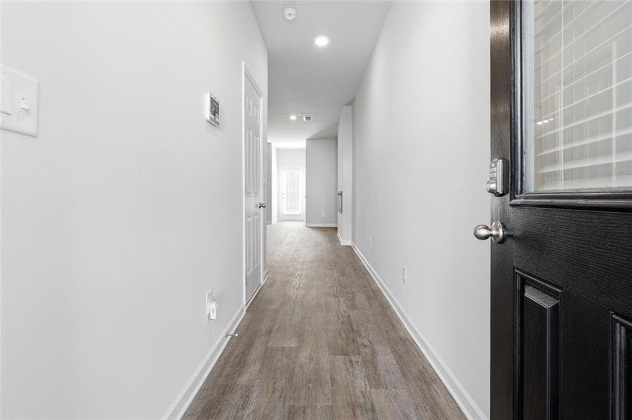 Spacious, unfurnished interior of a new home in Concord Oaks, Powder Springs (Image 18). Spacious, unfurnished interior of a new home in Concord Oaks, Powder Springs (Image 18).