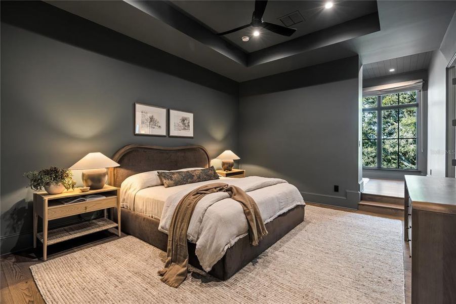 Furnished interior view inside a new home in , Windermere (Image 55).